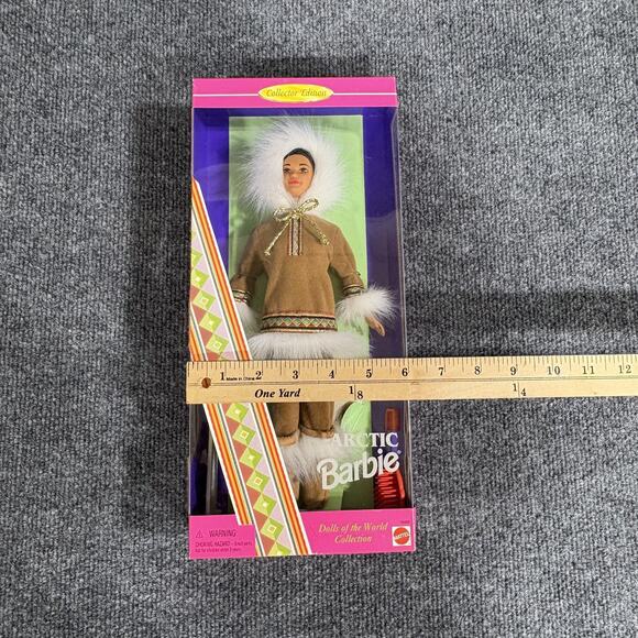 Vintage Arctic Barbie Doll 1995 Mattel Dolls of the World Collection‎ New 16495 - Picture 12 of 12